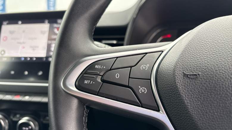 Renault Clio 1.0 TCe 90 Evolution 5dr Petrol Hatchback